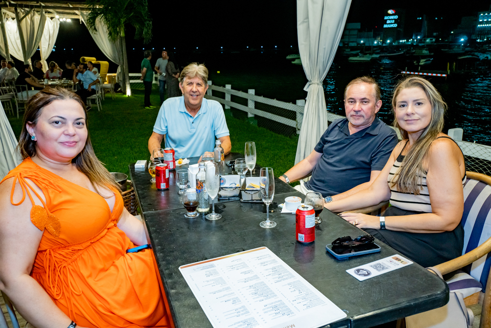 Tati E Angêlo Oliva, Arcelino Mentor E Jéssica Medeiros