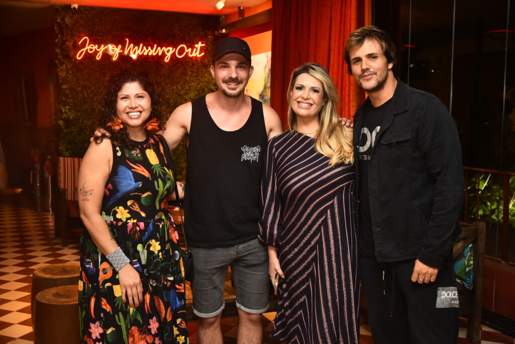 Tatiana Araujo, Daan De Rooij, Aline Ribeiro E Vinicius Bertoli (1)