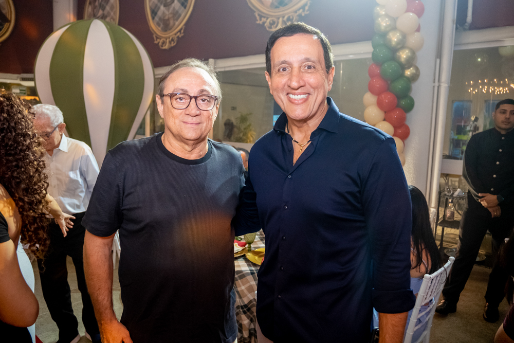 Tin Gomes E Viana Júnior