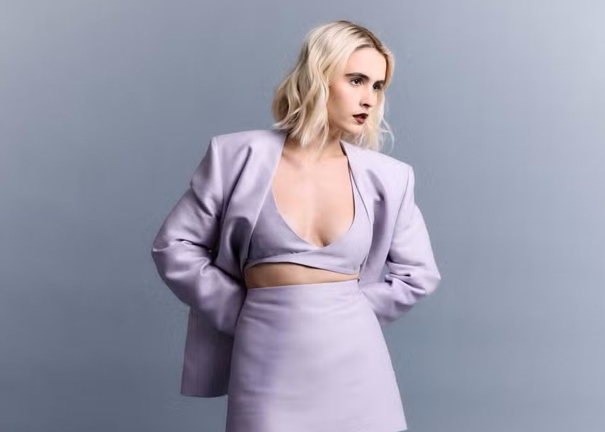 Atriz Valentina Herszage celebra o Oscar brasileiro em festa de Madonna