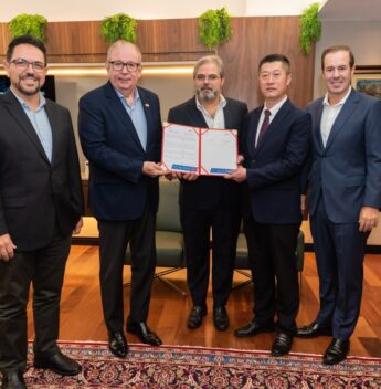 FIEC e Conselho Chinês de Dalian assinam acordo para cooperação comercial e industrial