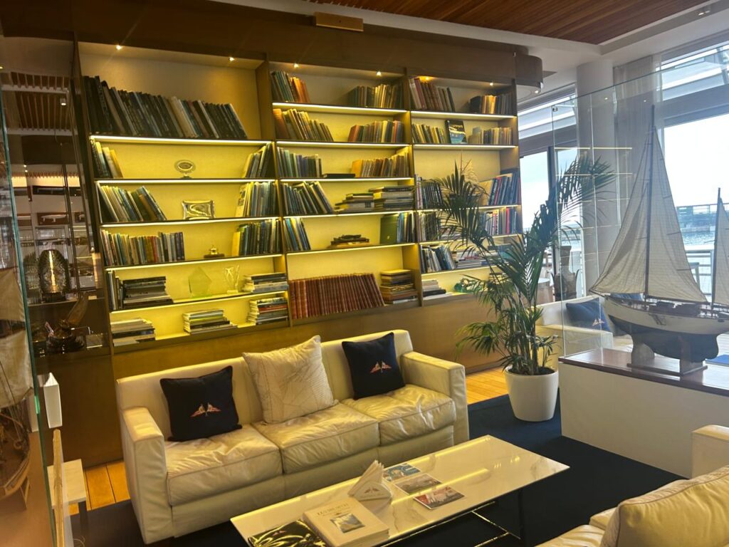 Yacht Club De Mônaco (2)