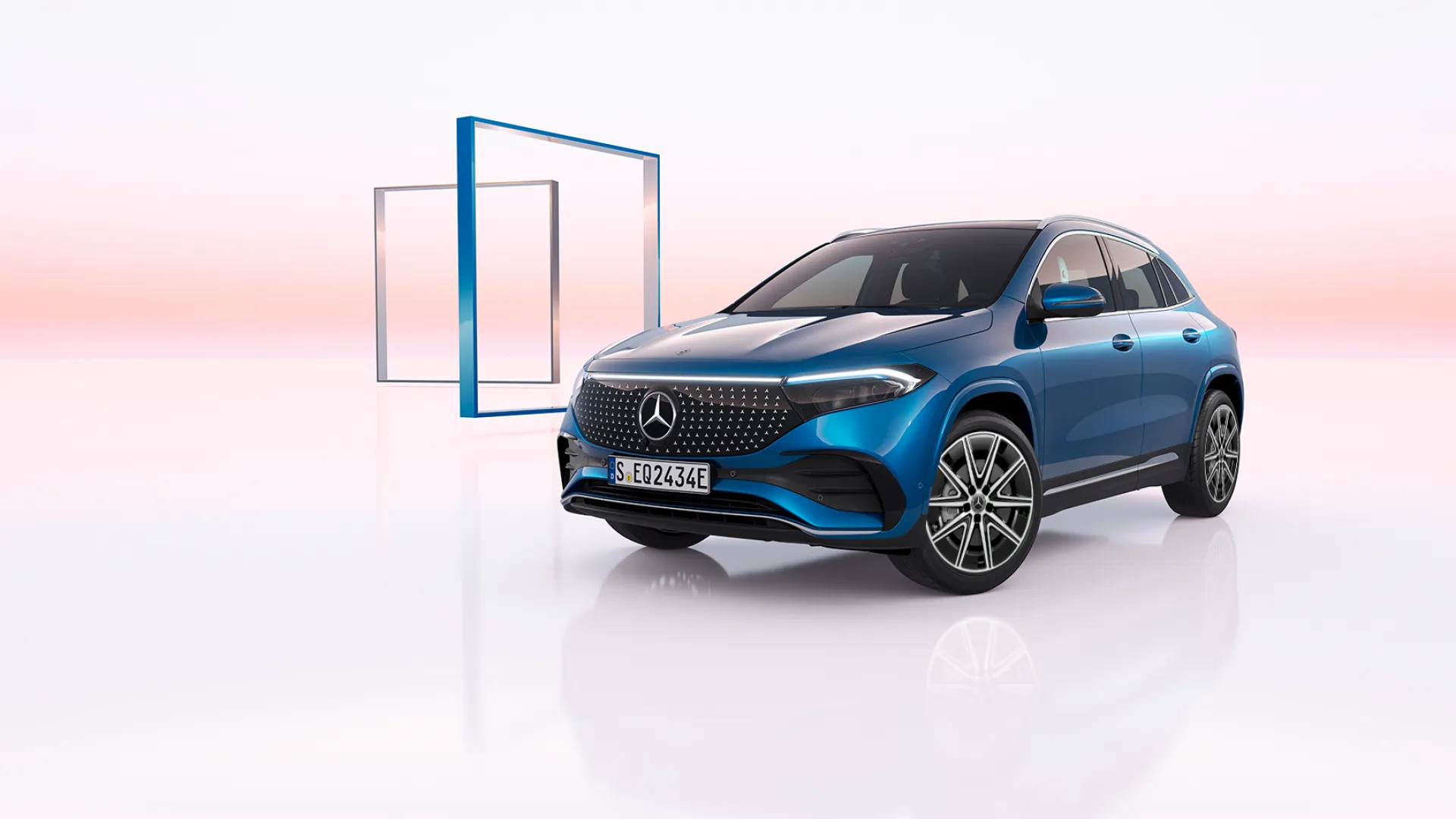 Mercedes-Benz EQA 250 entrega luxo, tecnologia e bom desempenho