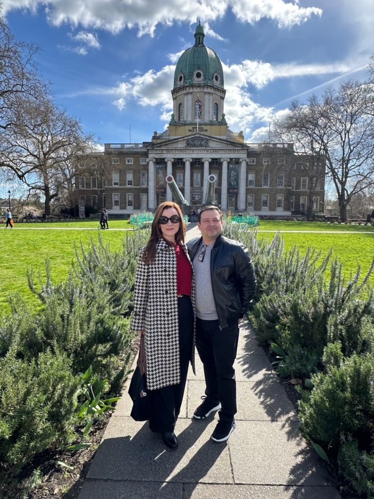 Aline Félix E Igor Queiroz Barroso