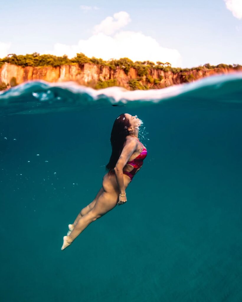 Anitta Em Fernando De Noronha (2)