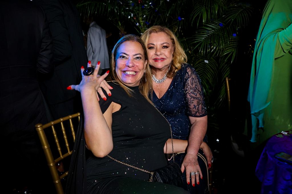 
				Bernadete Simonelli E Claudia cury
				