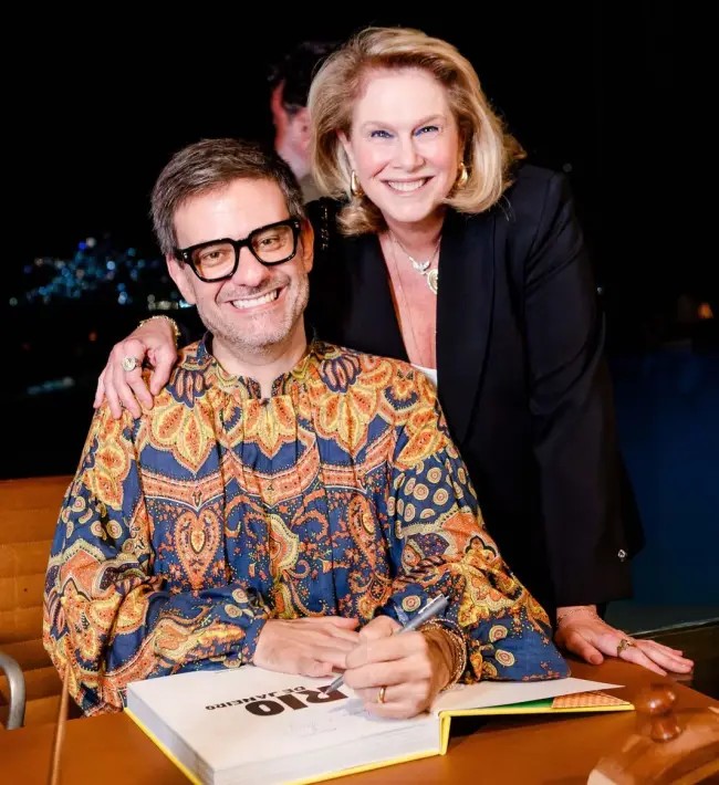 Bruno Astuto E Glória Severiano