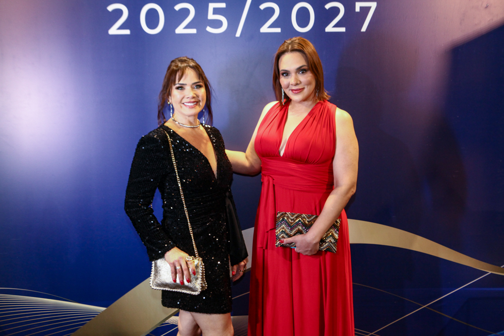 Camila Barbosa E Tarcila Amaral