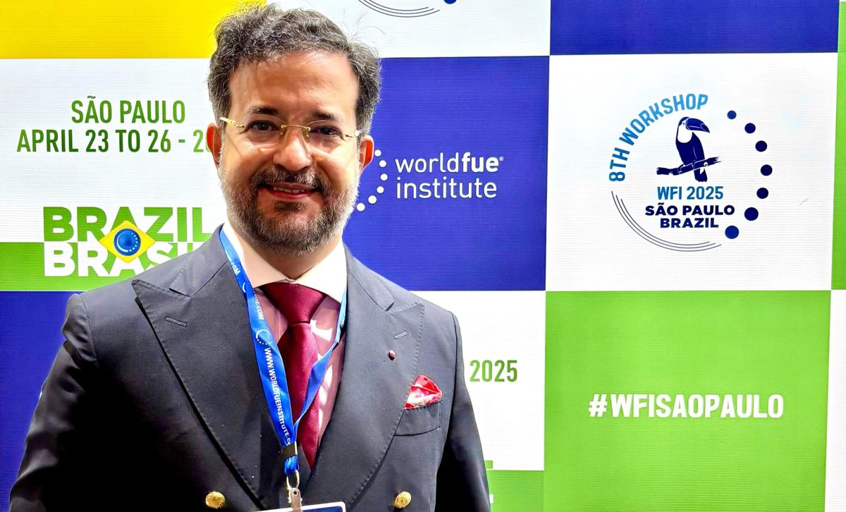 Cirurgião Plástico Márcio Crisóstomo participa do 8º Congresso do World FUE Institute Cirurgião Plástico Márcio Crisóstomo participa do 8º Congresso do World FUE Institute