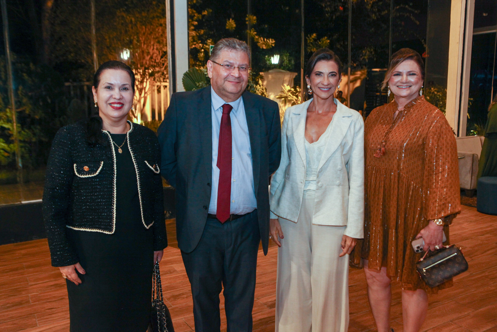 Christiane E Hélio Leitão, Ana Vládia Gadelha E Ana Cláudia De Moraes (8)