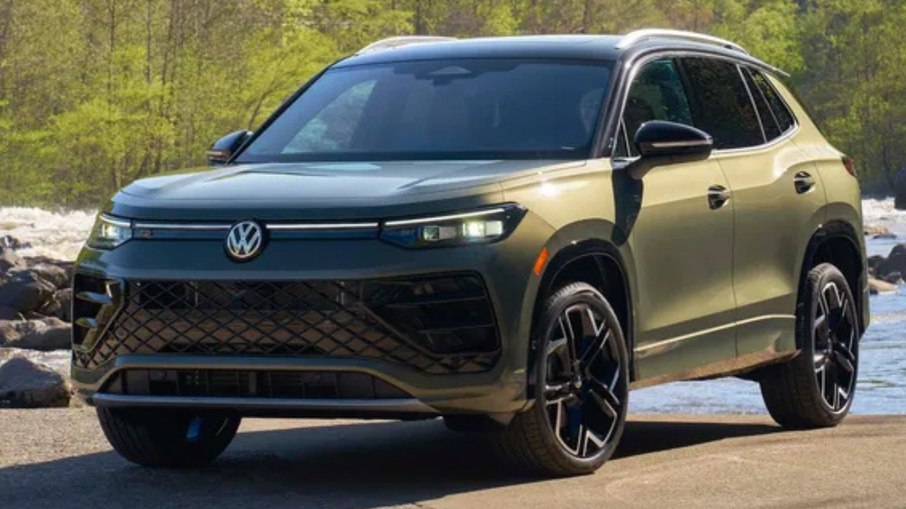 Cpkhykb0dots37uqz76e1hr73