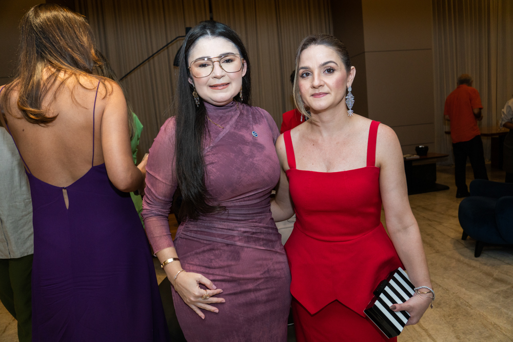 Darla Lopes E Josi Coutinho (2)