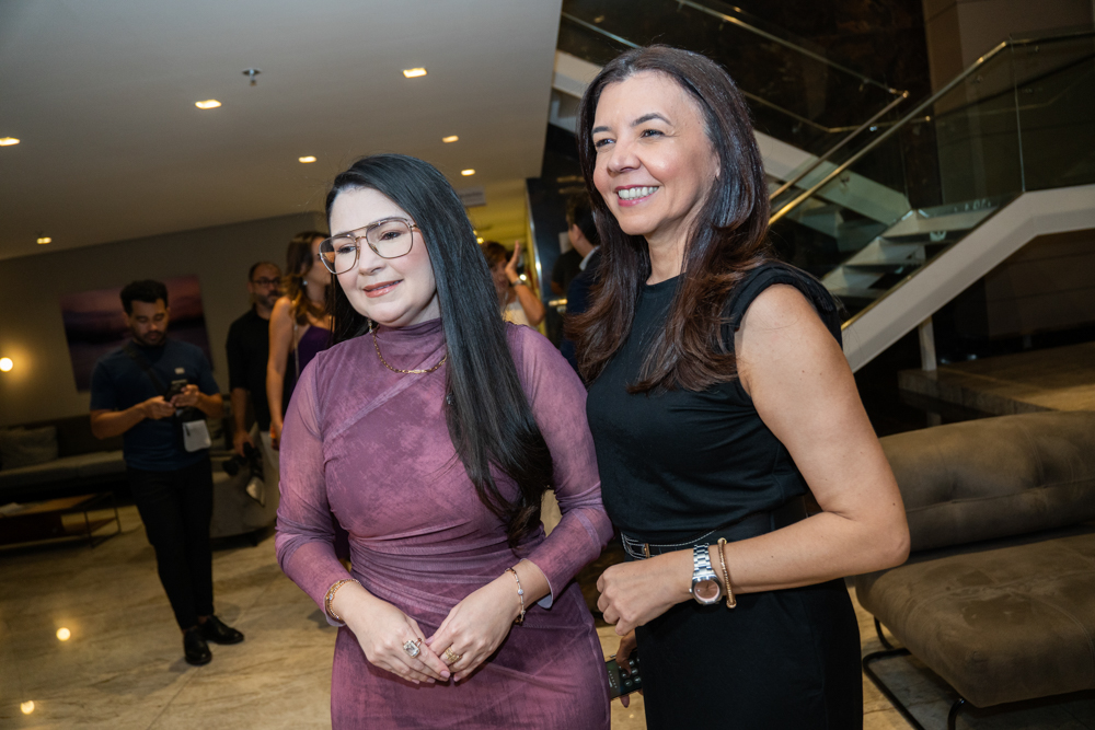 Darla Lopes E Lisandra Pinheiro (2)