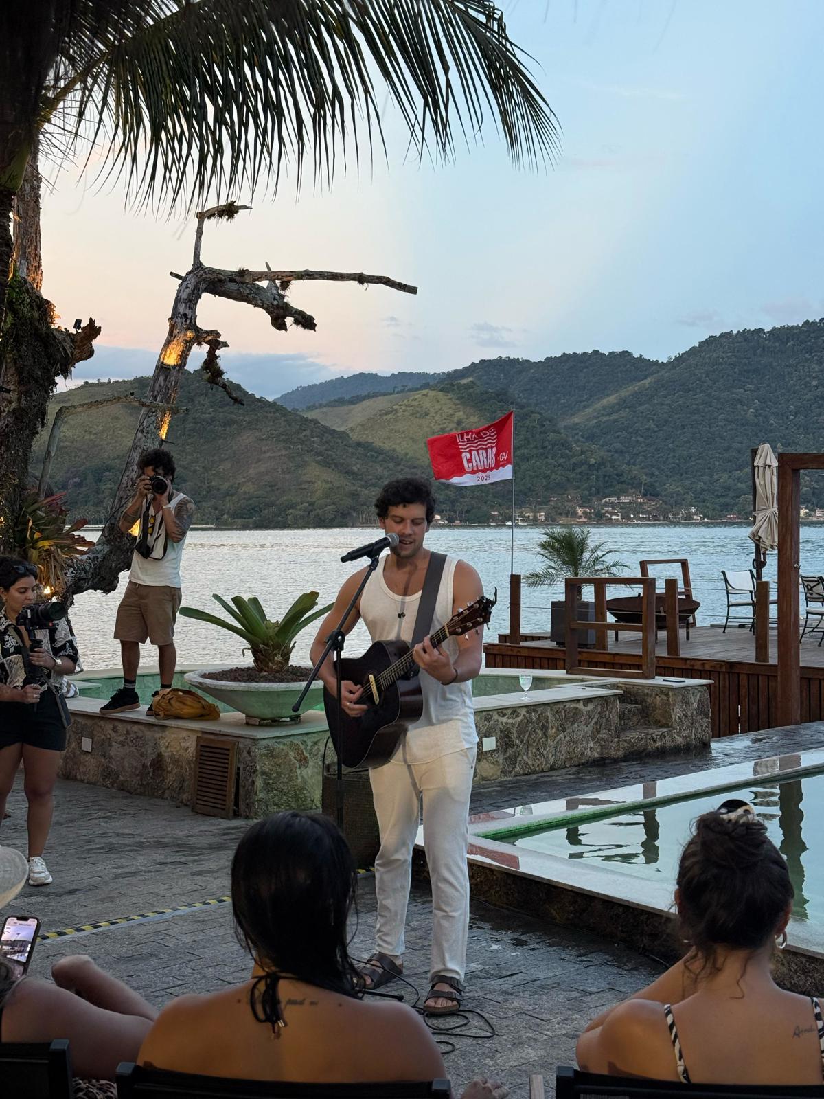 Davi Cartaxo Na Ilha De Caras (5)