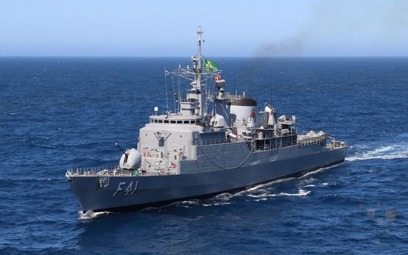 Fragata Defensora (f41), Da Marinha Do Brasil Foto Divulgação