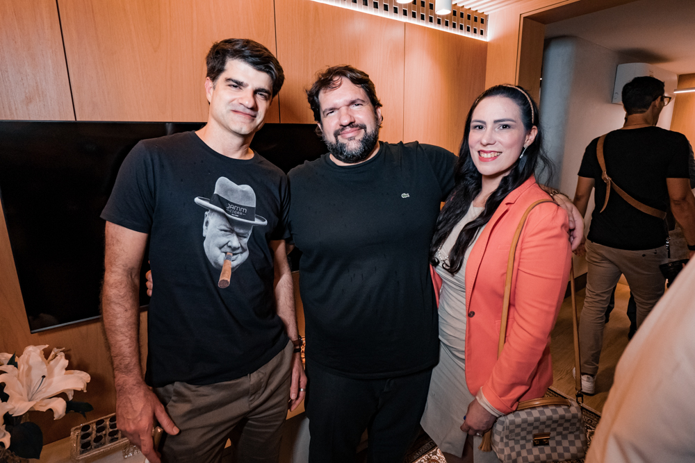Gustavo Dantas, Rodrigo E Isa Lamarão