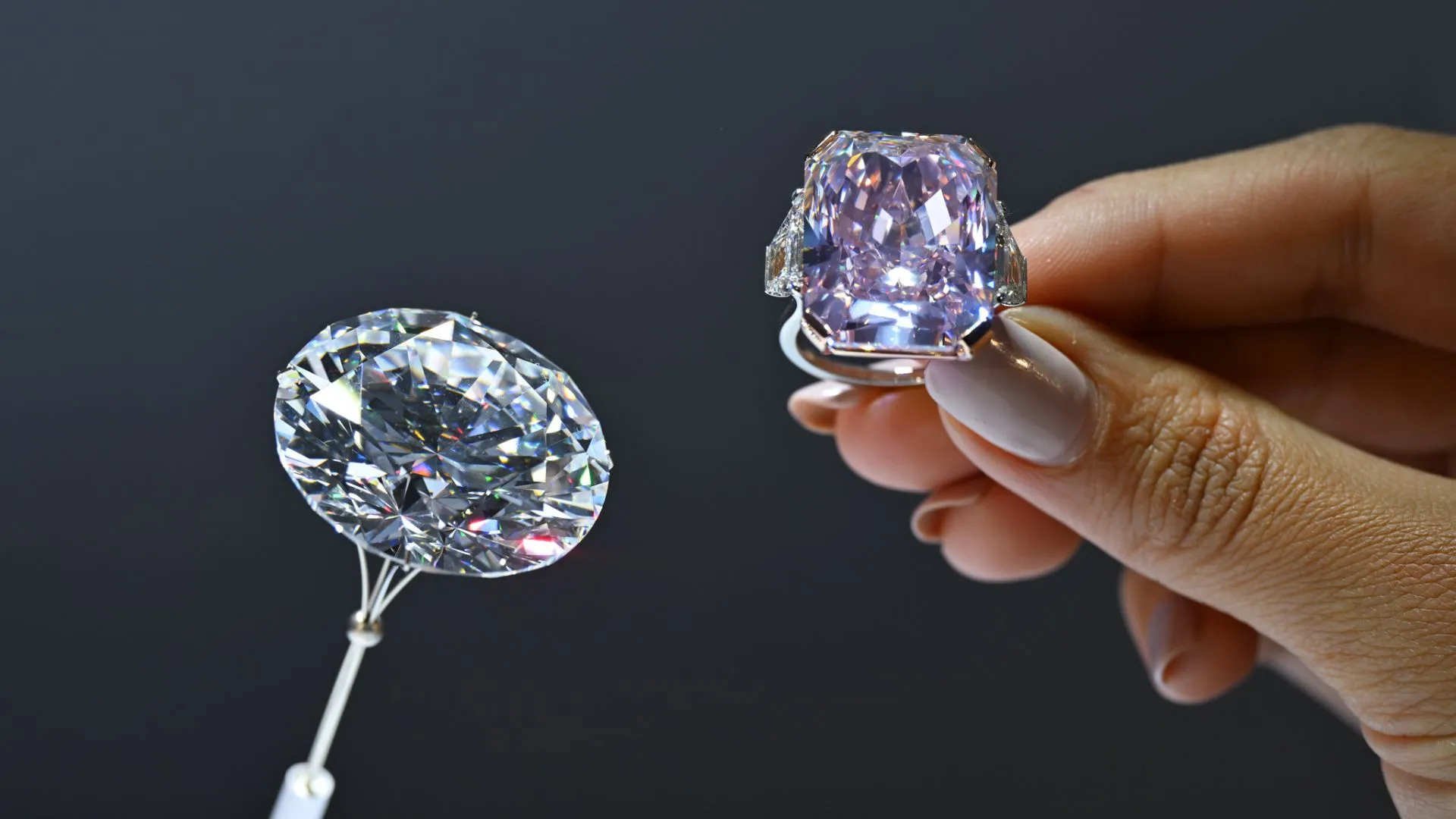 Sotheby’s apresenta diamantes raríssimos em exibição inédita no Oriente Médio