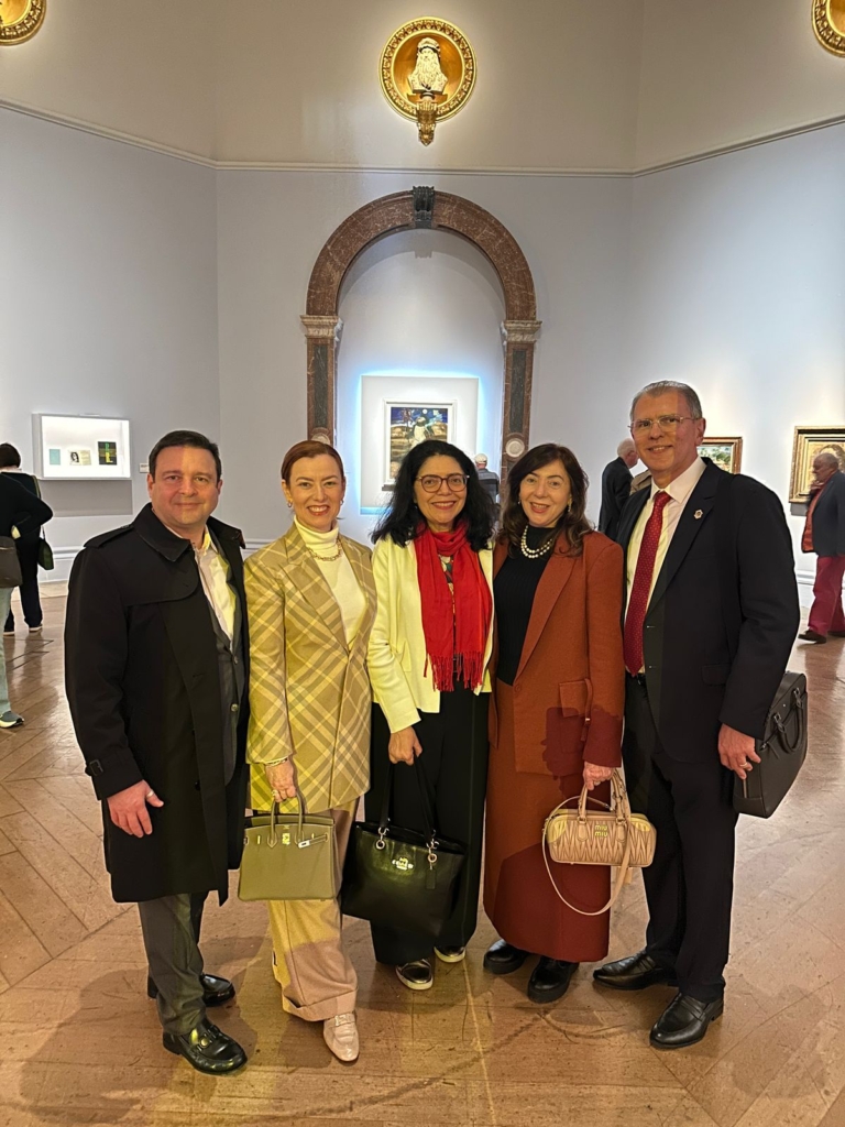 Igor Queiroz Barroso, Aline Félix, Gina E Randal Pompeu