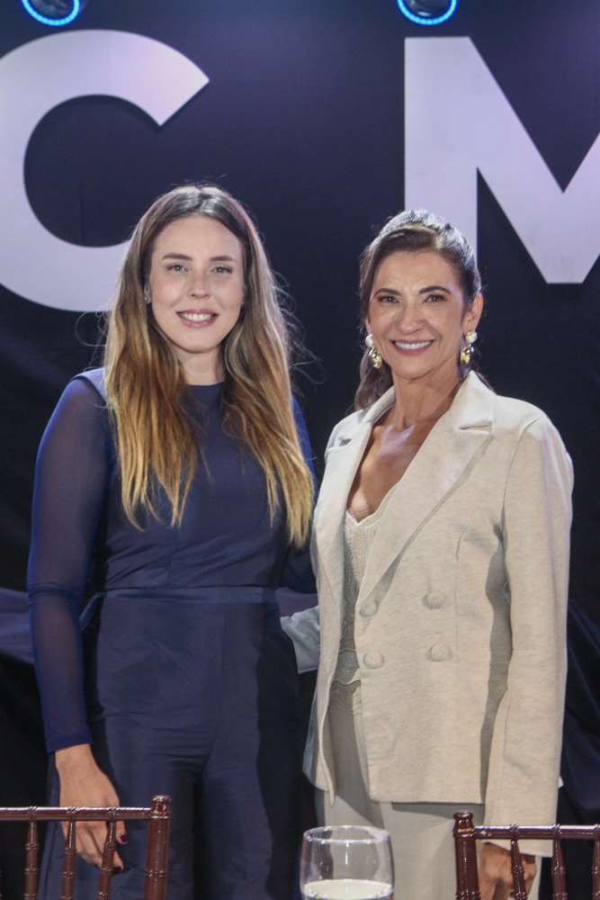 Jade Romero E Ana Vládia Gadelha (7)