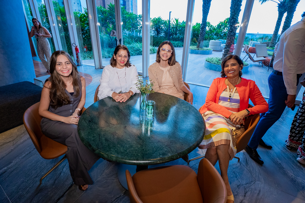 Jane Gomes, Lídia Vieira, Lara Praça E Luciana Alencar