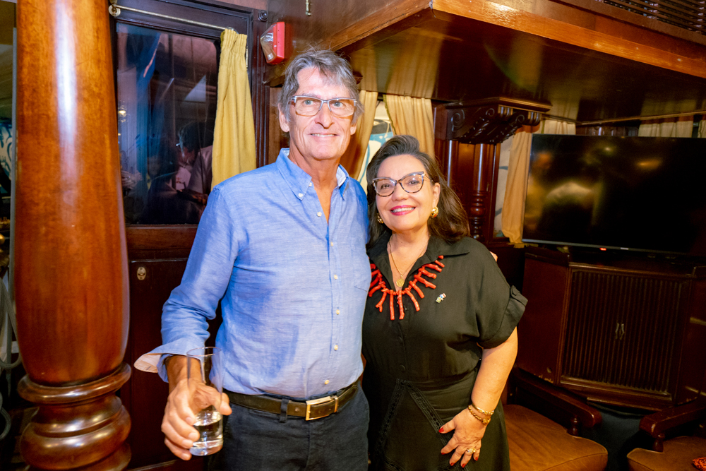 Jens E Fernanda Jensen