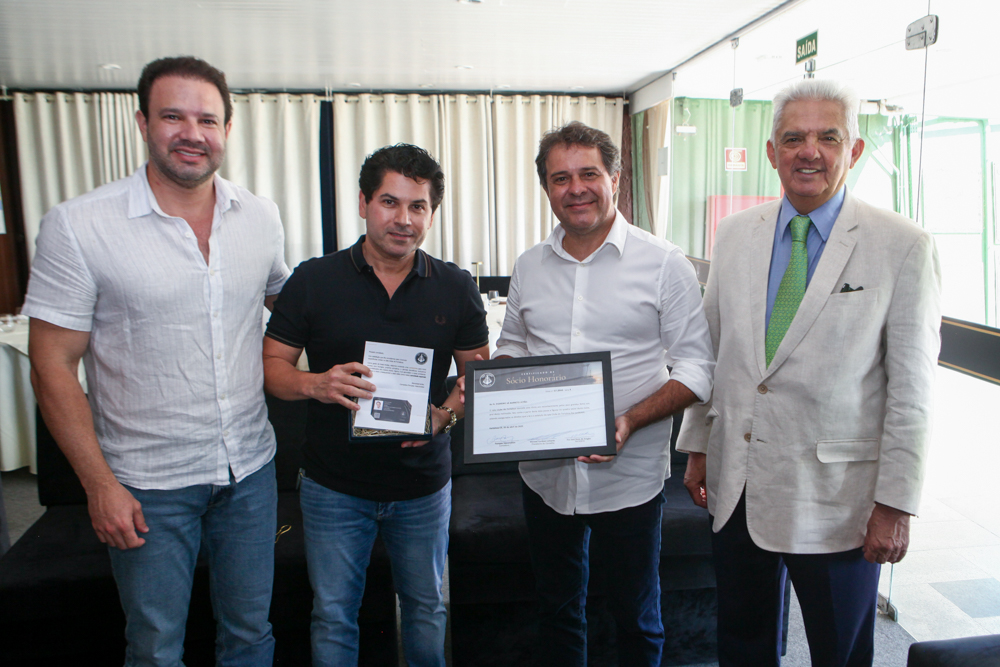 Iate Clube de Fortaleza concede título de Sócio Honorário ao prefeito de Fortaleza, Evandro Leitão