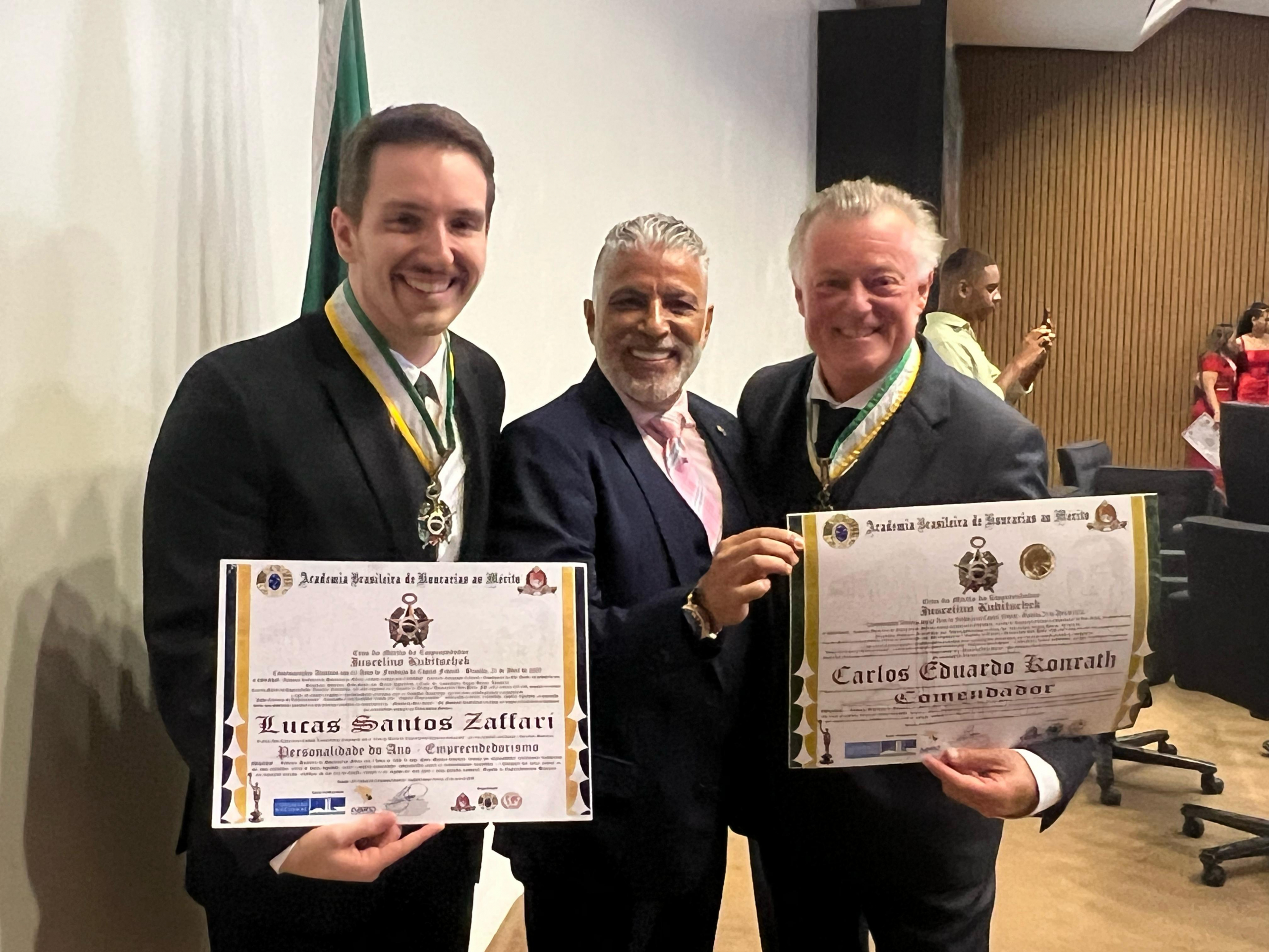Premiação homenageia líderes da Opus Entretenimento em Brasília