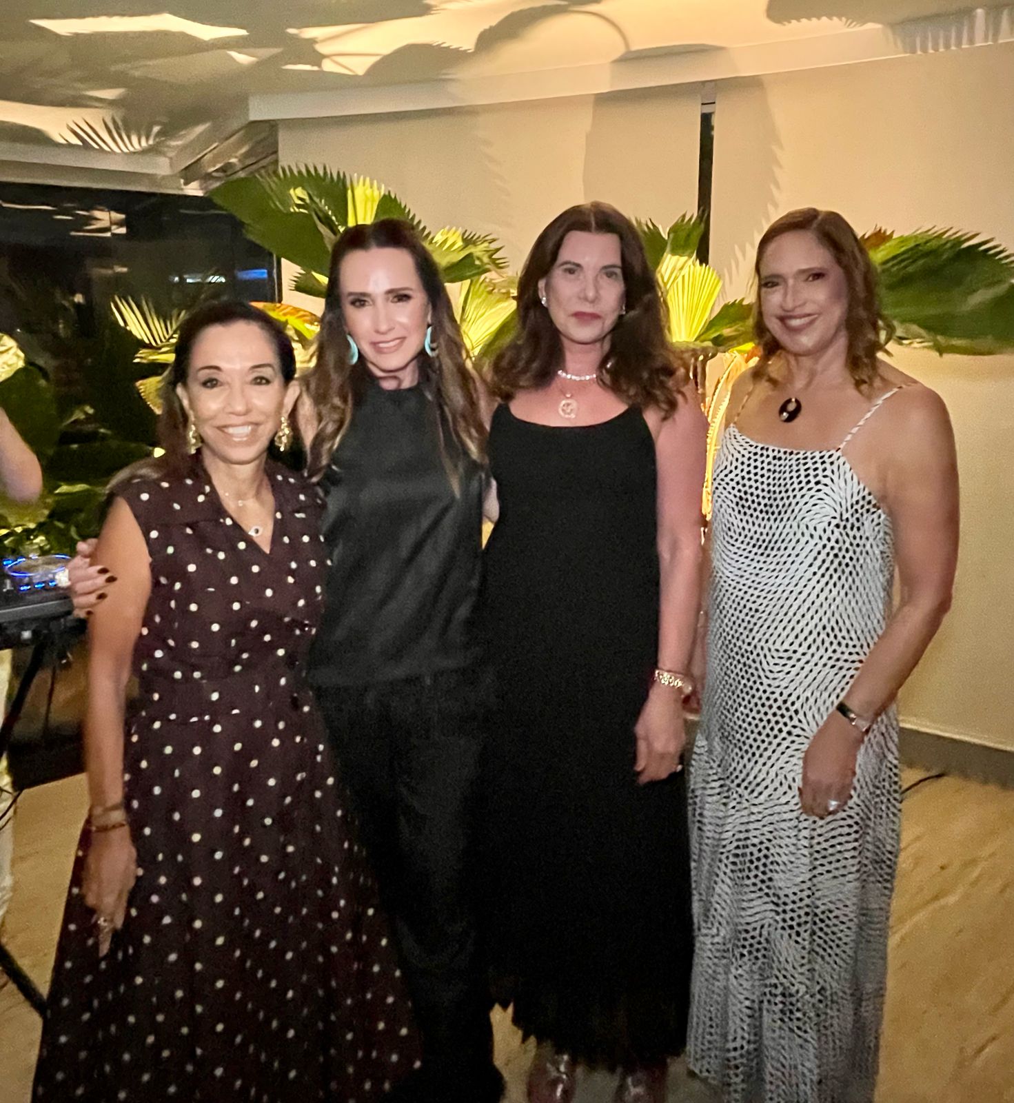 Márcia Távora, Roberta Nogueira, Sandra Pinheiro E Ana Claudia Canamary
