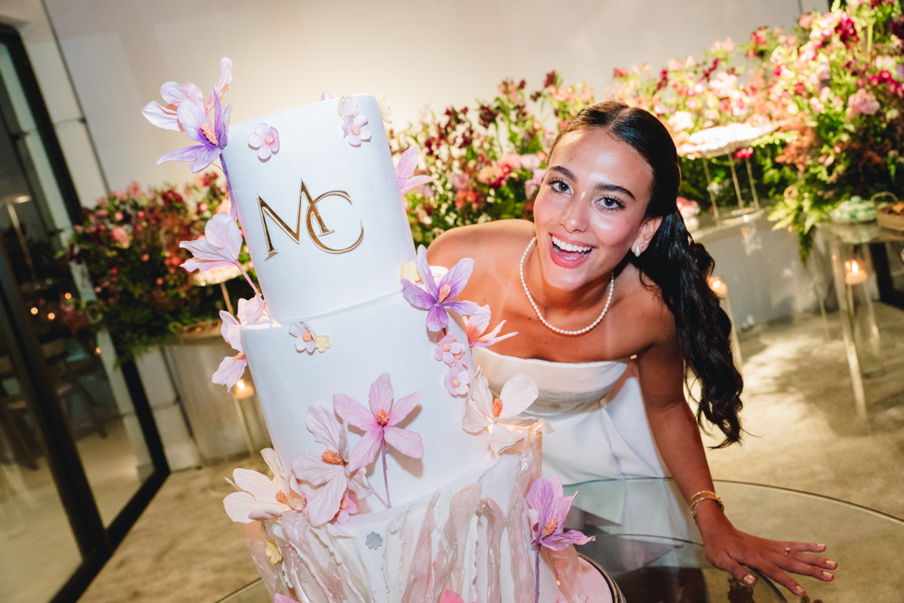 Maria Clara Carvalho reúne família e amigos em festa de 15 anos Maria Clara Carvalho reúne família e amigos em festa de 15 anos
