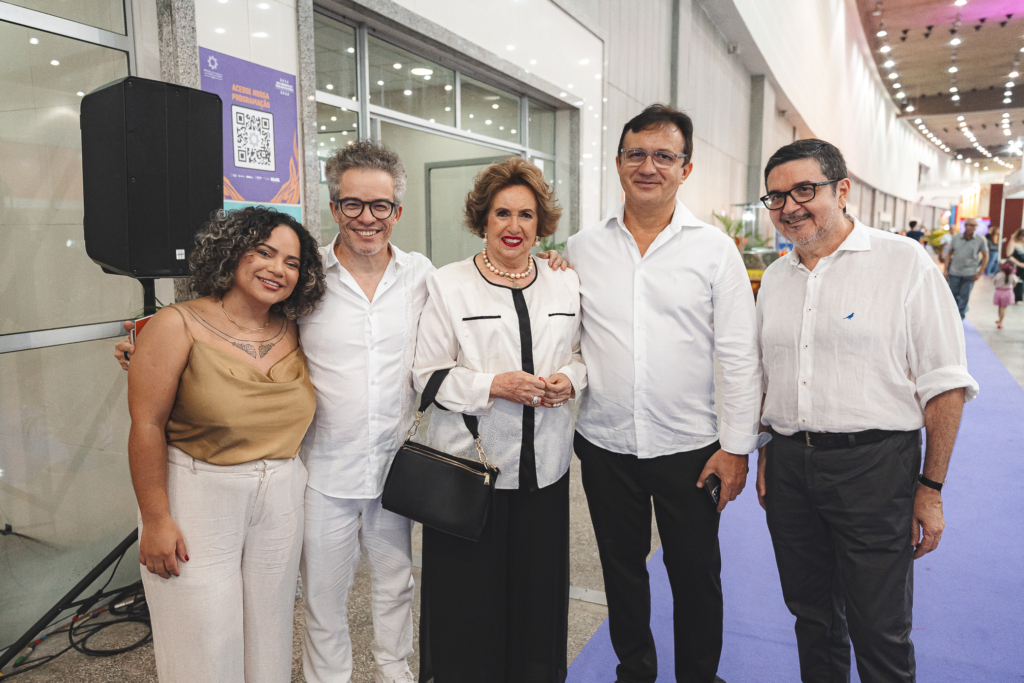 Mariana Lacerda, Fabiano Piuba, Leda Maria, Custodio Almeida E Paulo Mota
