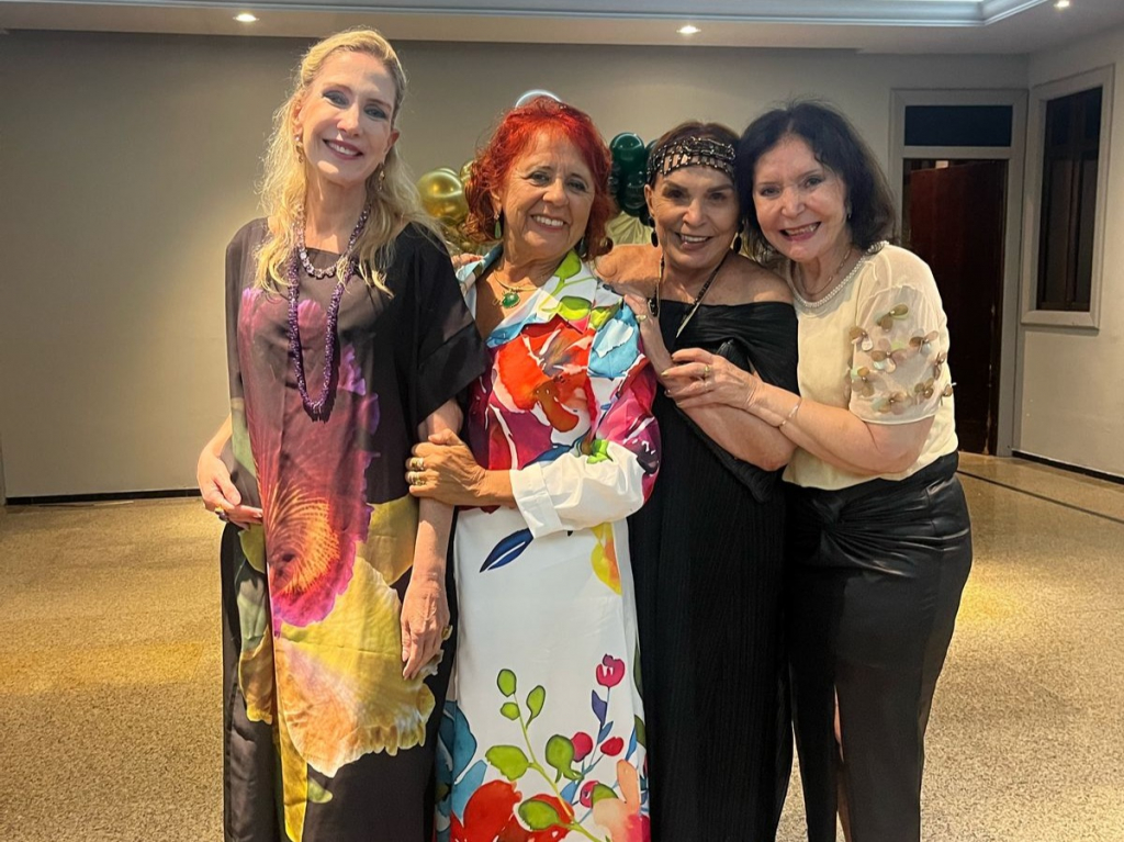 Marjorie Marshall, Fátima Duarte, Simone Bellin E Célia Leite