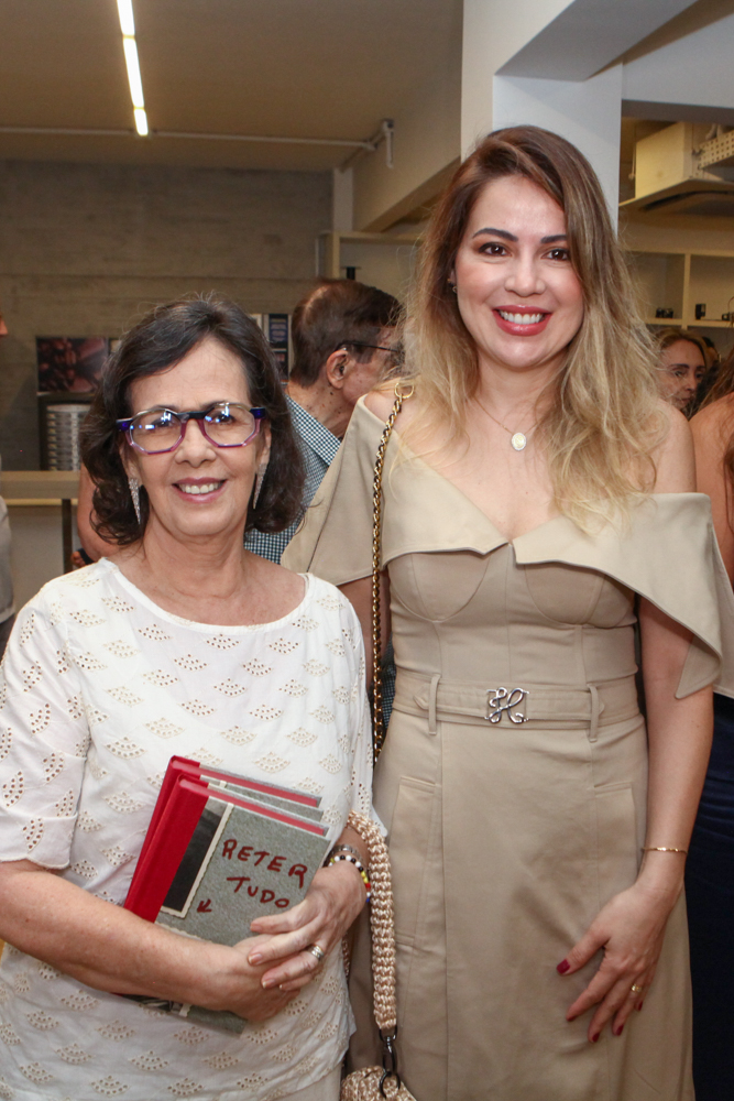 Neuma Figueiredo E Onélia Santana