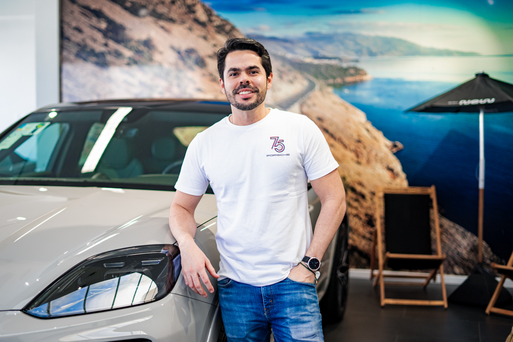Porsche Center Fortaleza promove imersão em pilotagem esportiva no Autódromo Virgílio Távora