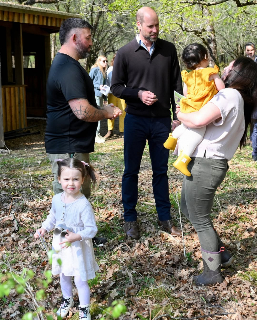 Príncipe William Em Viagem Na Escócia