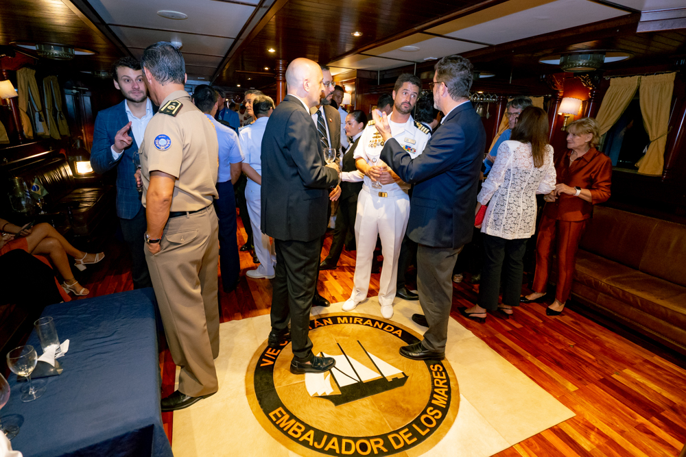 Recepção Ao Veleiro Escola Capitán Miranda (16)