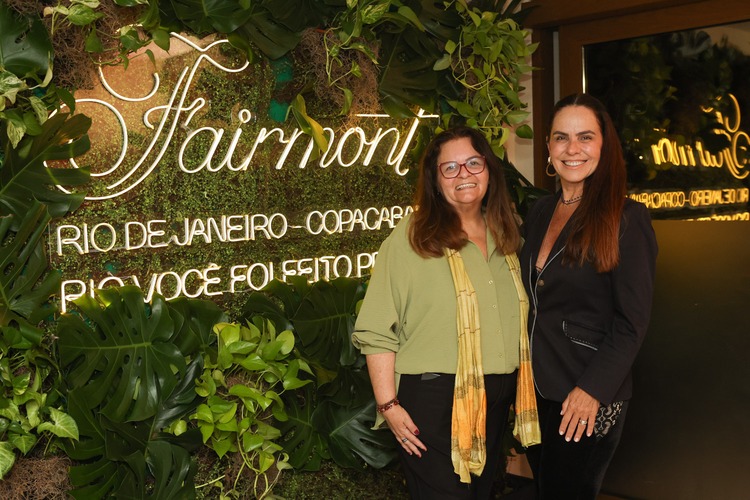 Teresa Lampreia E Bia Oliveira