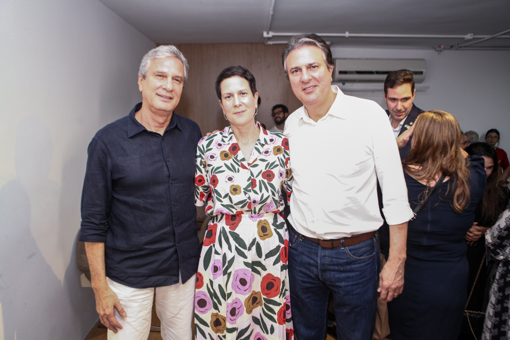 Tiago, Isabel E Camilo Santana