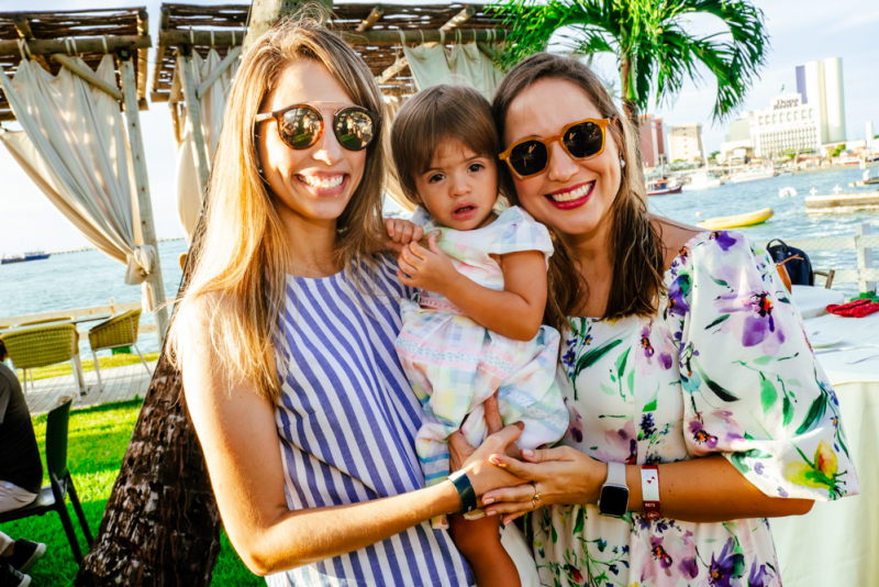 Weekend à beira-mar - Música e bons encontros movimentam o Iate Clube de Fortaleza no fim de semana