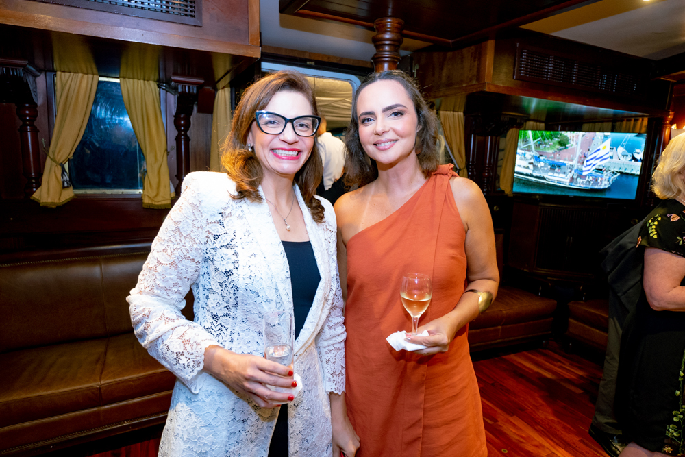 Verena Rothbrust E Tetis Falcon