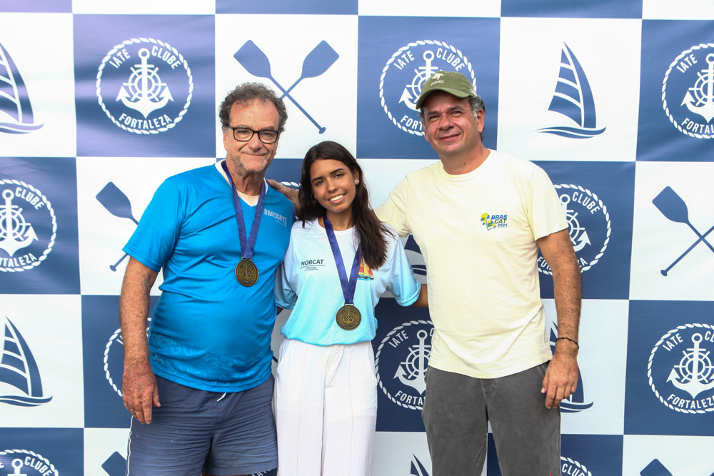 Alexandre Nogueira, Marilia Alves E Robert Bezerra (2)