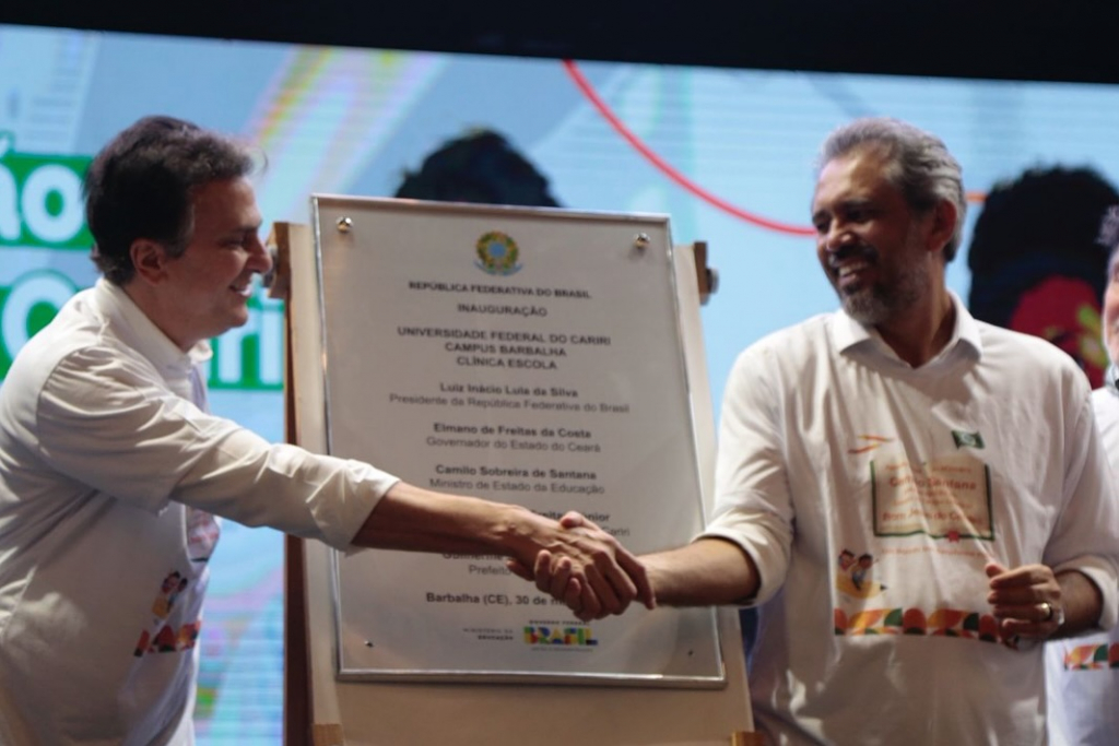 Camilo Santana E Autoridades Políticas No Cariri (4)