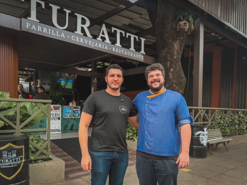Texas BBQ reúne fogo de chão e country rock na Turatti Varjota na quinta-feira (22)