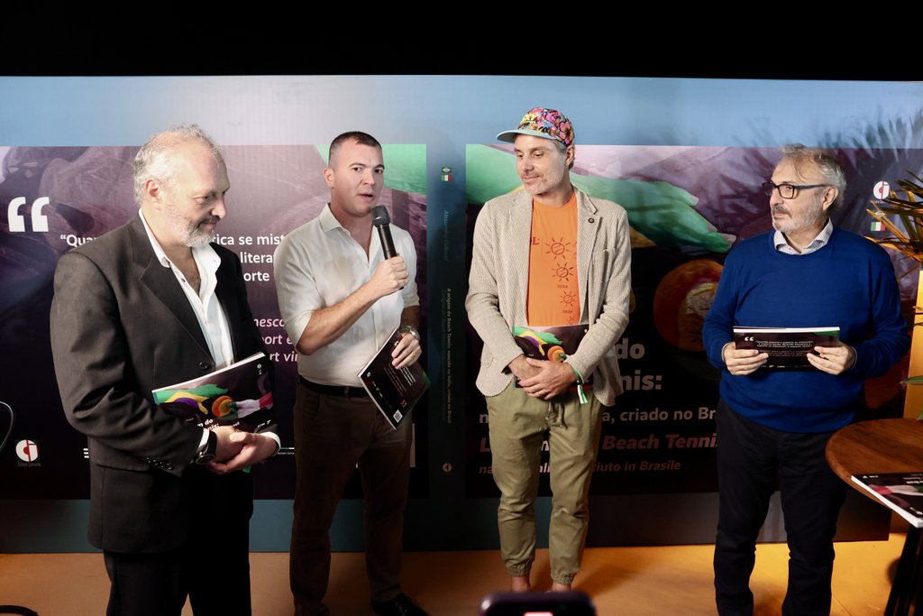 Cônsul Da Itália Massimiliano Iachinni,vereador Rafael Aloisio Freitas, Alessandro calbucci E Mario Girassoli