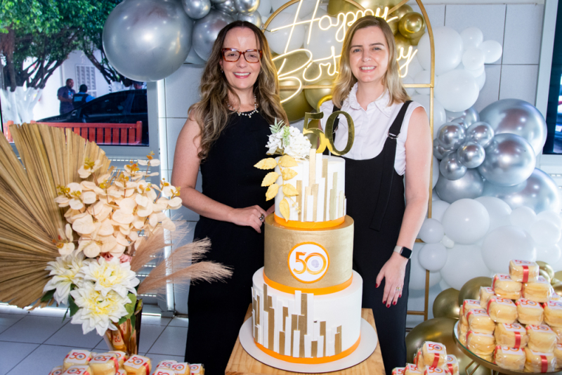 Cuidado contínuo - Almoço reúne equipe do CRIO para celebrar 50 anos de dedicação à vida