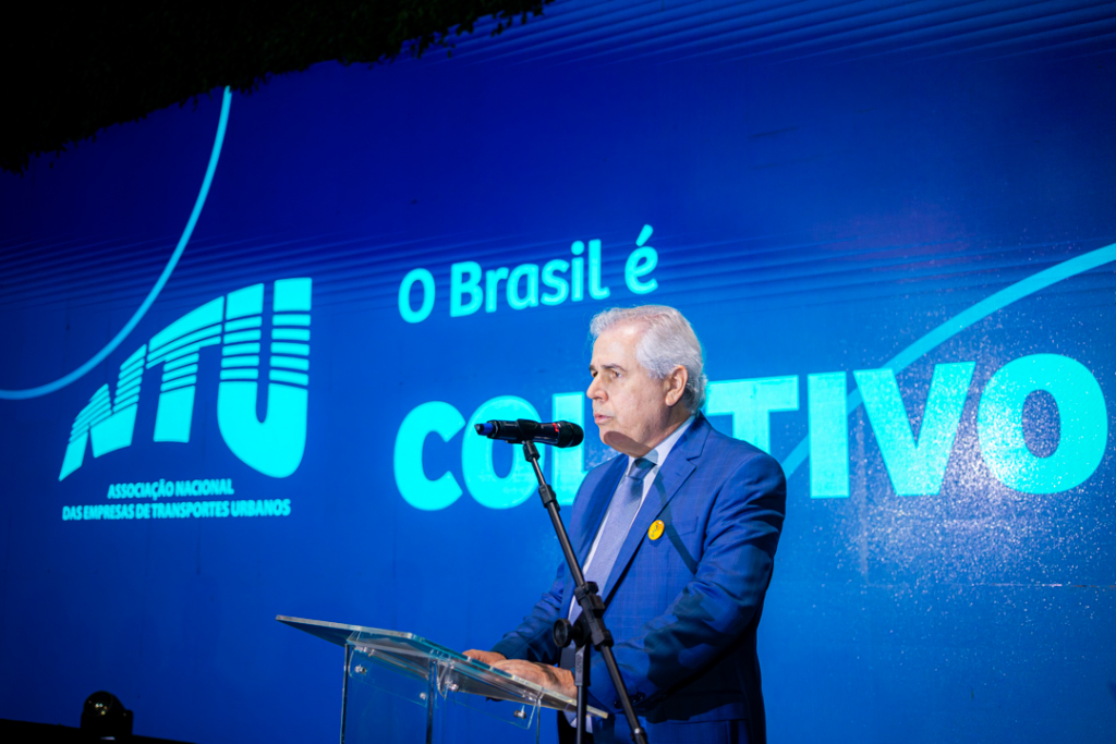 Edmundo De Carvalho Pinheiro