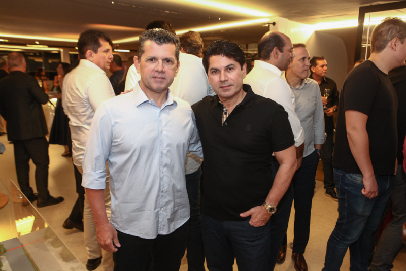 Conexão Editorial - Moura Dubeux reúne convidados na Casa MD para lançamento da revista IN Connection e preview do Mansão Seara