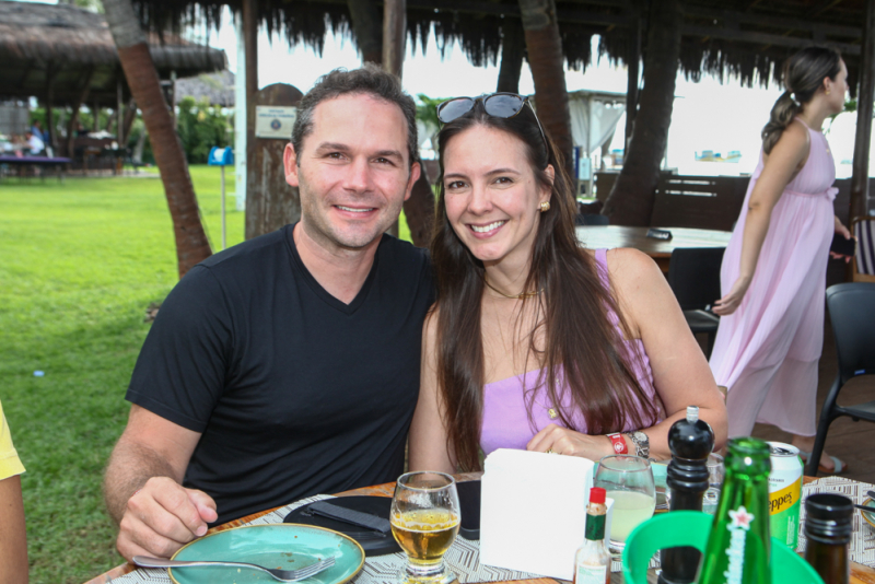 Point Badalado - Fim de semana intenso no Iate Clube de Fortaleza com regatas, elenco teatral e música ao vivo