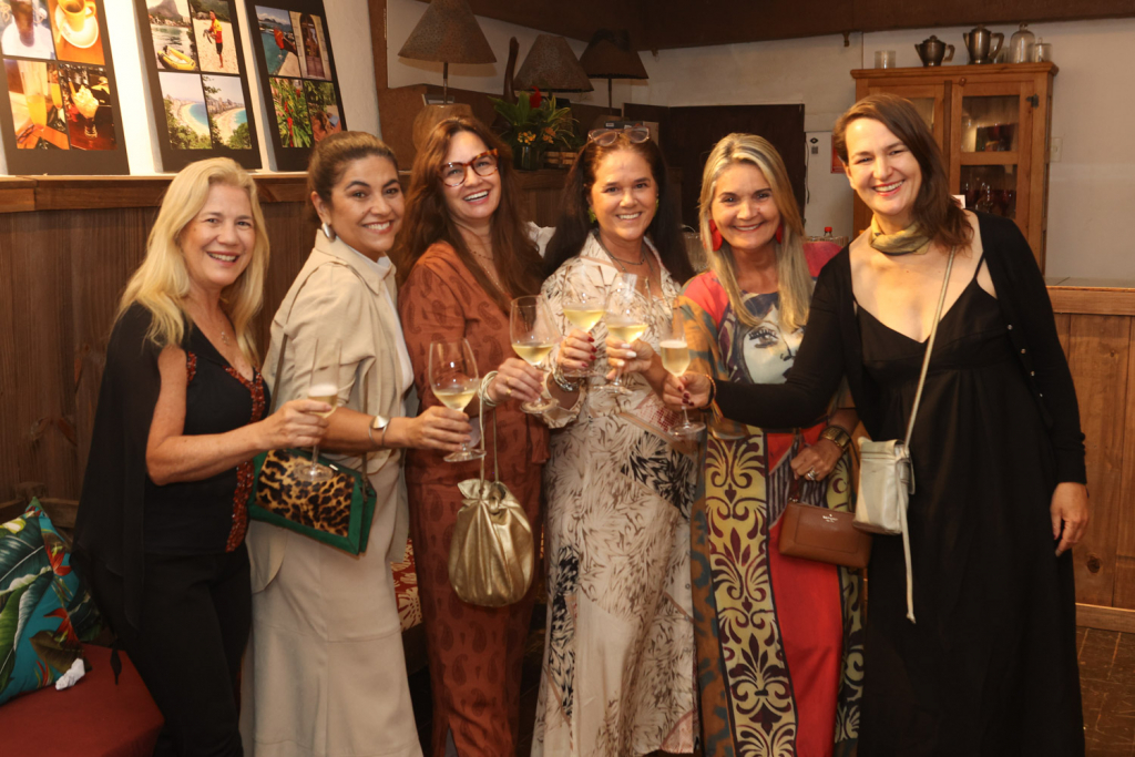 Fátima Simões, Morgana Souto Maior, Katia Gramm, Dri Gramm, Katia Brasileiro E Martina