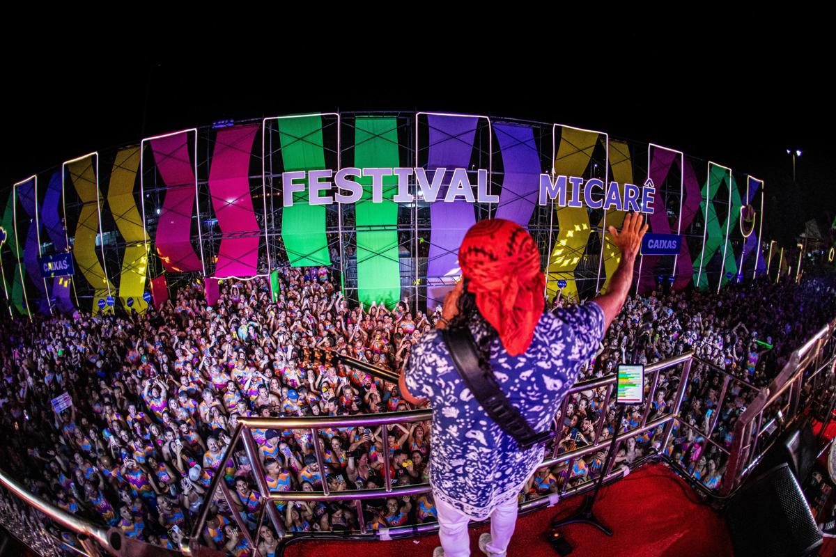 Esquentarê e Festival Micarê arrastam multidões em Brasília durante o feriado