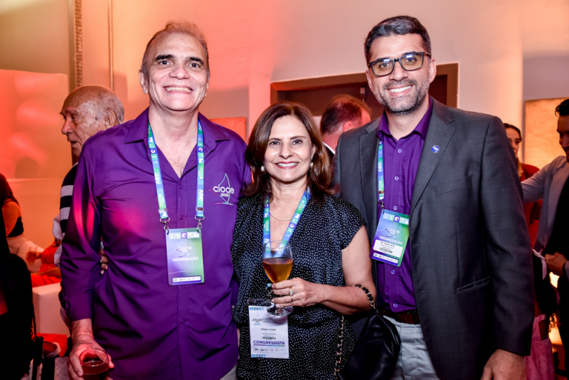 Posse histórica - Manoel Perboyre Gomes Castelo é empossado na Academia Brasileira de Odontologia durante o CIOCE 2025